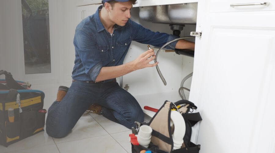 Local expert plumbing services in Mantador, ND